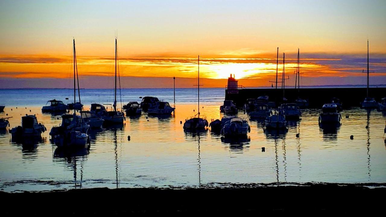 Hotel Du Port Bar Restaurant Sarzeau Dış mekan fotoğraf